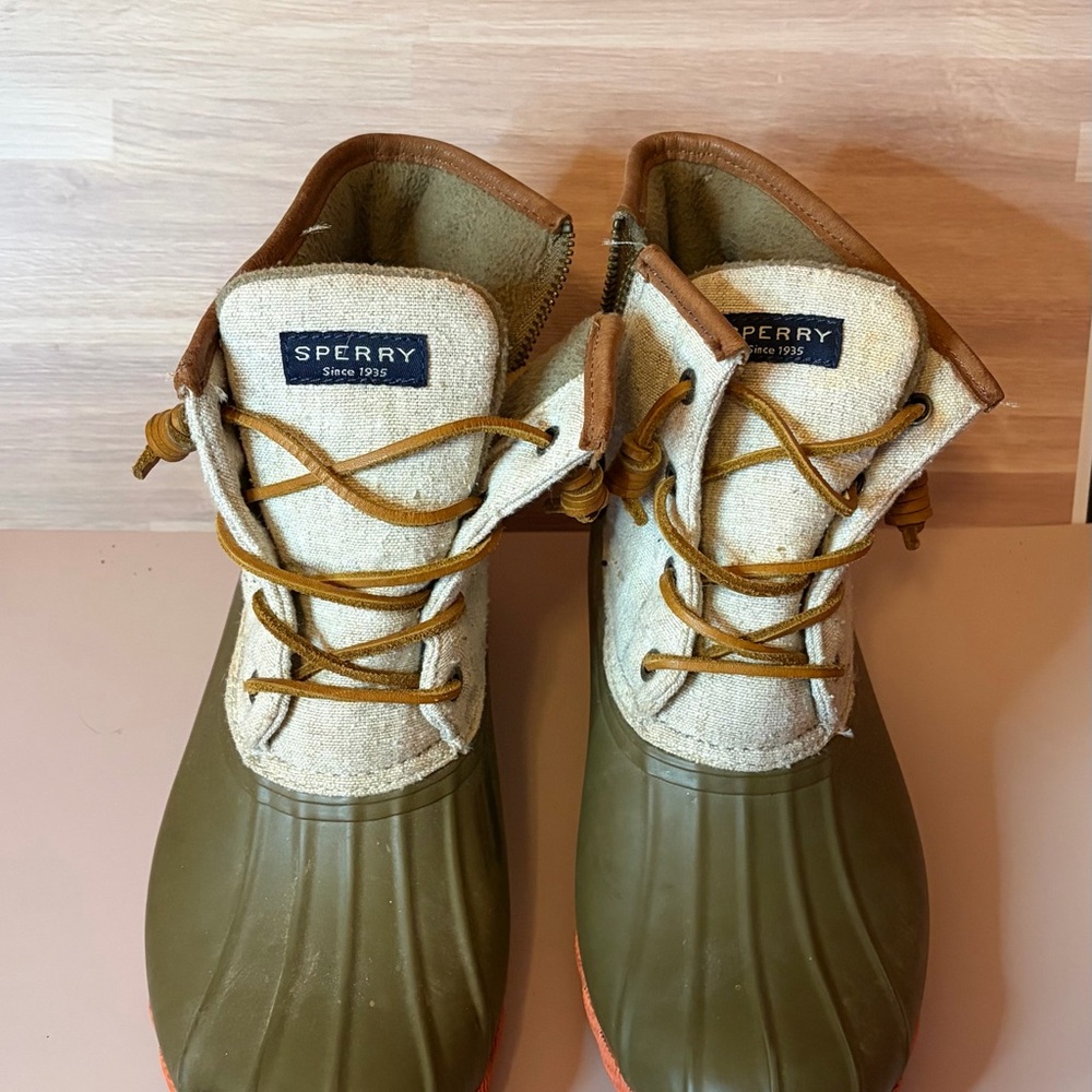 Sperry Olive and Tan Winter & Rain Boots